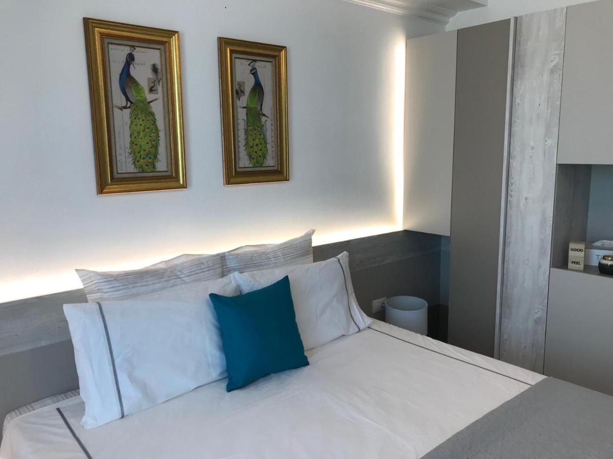 Beach Rooms Roberta Mamaia Extérieur photo