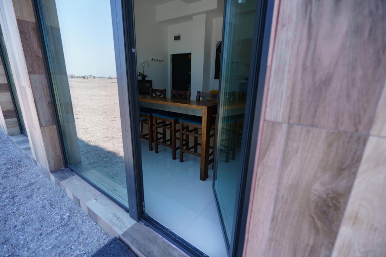 Beach Rooms Roberta Mamaia Extérieur photo