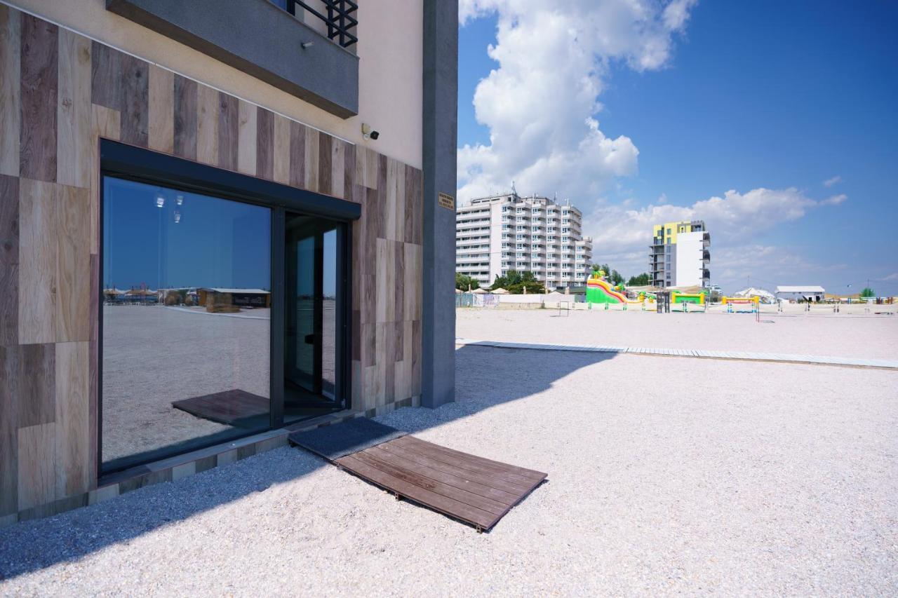 Beach Rooms Roberta Mamaia Extérieur photo