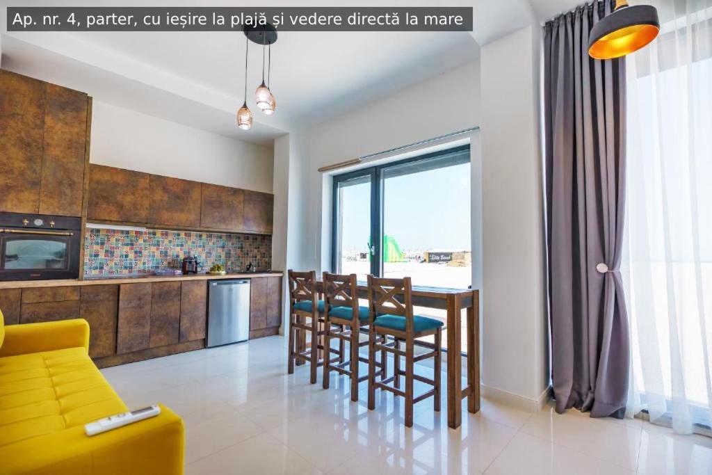 Beach Rooms Roberta Mamaia Extérieur photo